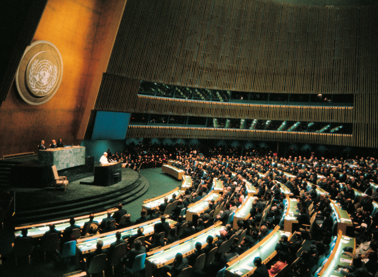 Il celebre discorso all’Assemblea generale delle Nazioni Unite,
a New York, il 4 ottobre 1965